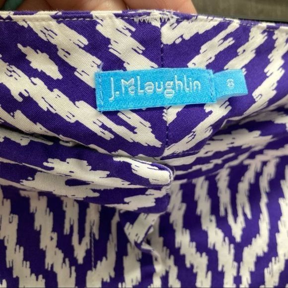J. McLaughlin Violet and White Mini Iris Dawson Shorts - Picture 8 of 10